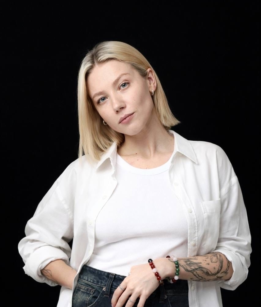 Анна Талова. Артист