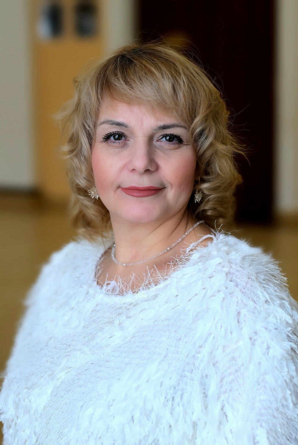 Елена Попова. Главный Администратор
